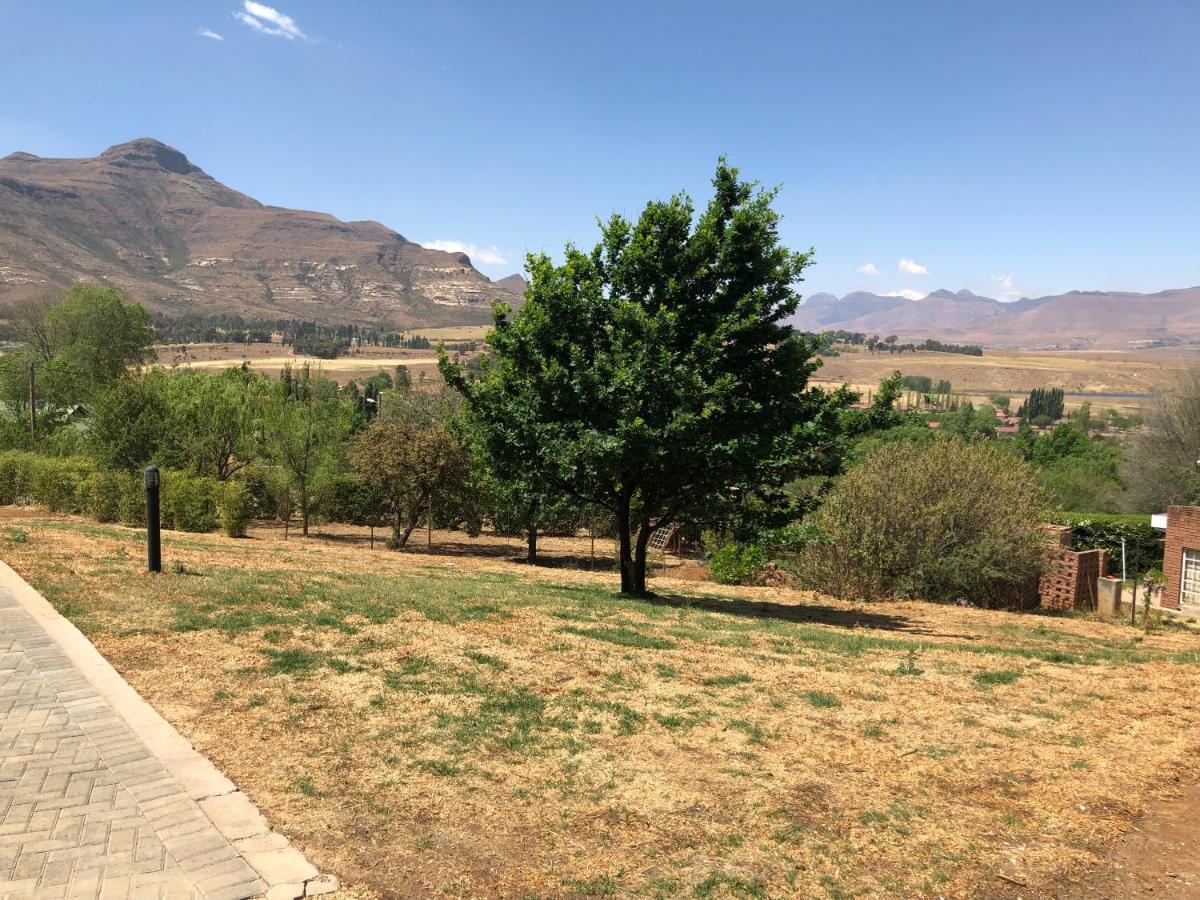 Lola'S Self Catering Accommodation Clarens Buitenkant foto