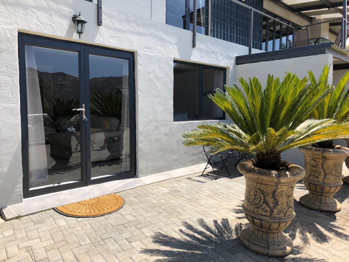 Lola'S Self Catering Accommodation Clarens Buitenkant foto