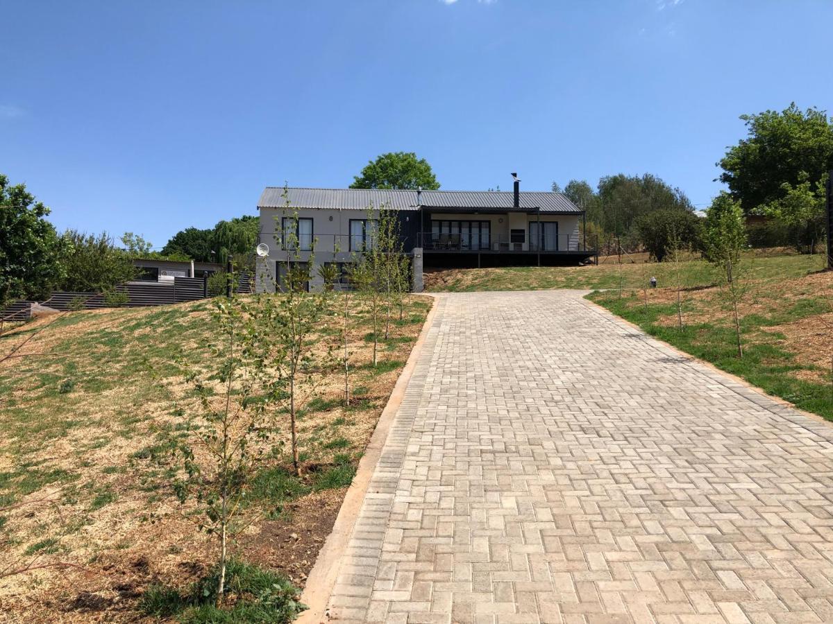 Lola'S Self Catering Accommodation Clarens Buitenkant foto