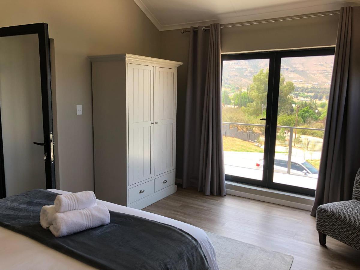 Lola'S Self Catering Accommodation Clarens Buitenkant foto